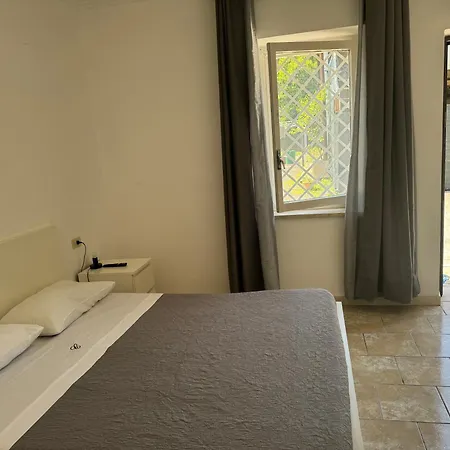 Borgo Dei Centurione Pensión Roma