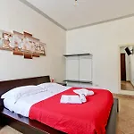 Πανσιόν Borgo Dei Centurione 4*
