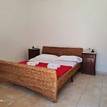 Πανσιόν Borgo Dei Centurione 4*