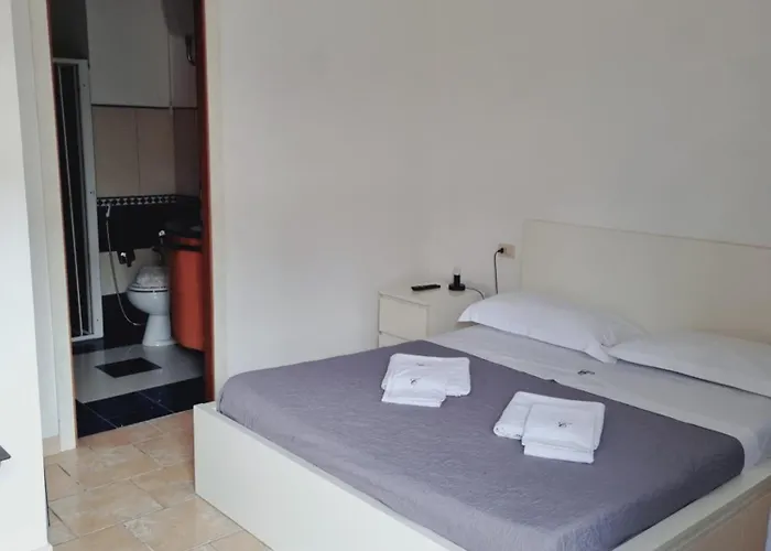 Borgo Dei Centurione 게스트하우스 4*