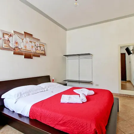 Affittacamere Borgo Dei Centurione 4*