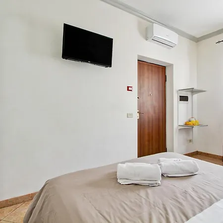 Borgo Dei Centurione 4* Roma